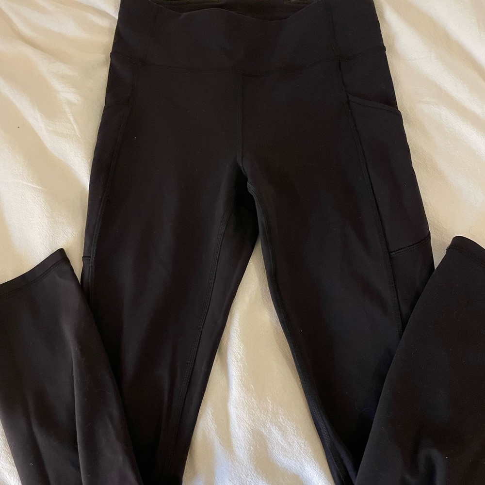 Luxtreme lululemon leggings with side pocket